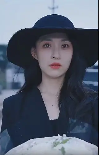 《假面攻瑰》：颜值与力量的碰撞！体育竞技下的爱恨纠葛，青春的汗水与泪水！